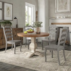 Set da pranzo con piano rotondo in legno massello da 45" e sedie con schienale a pioli alla francese