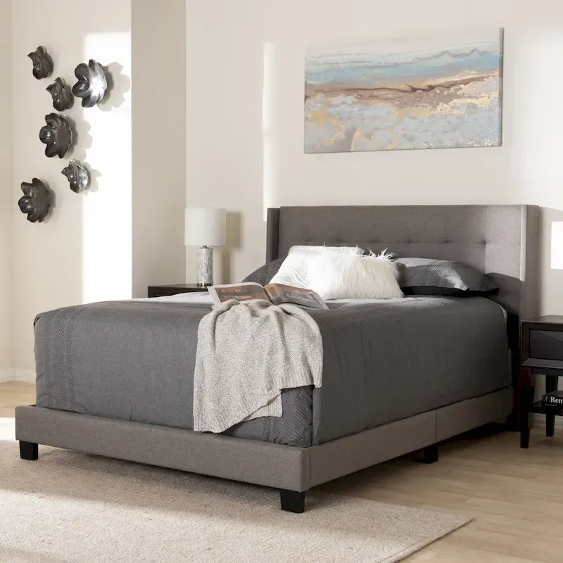 Letto moderno in tessuto trapuntato