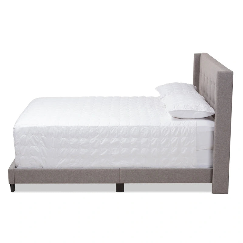Letto moderno in tessuto trapuntato
