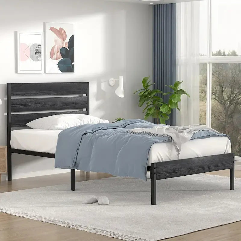 Giroletto con testiera in legno, robuste doghe in metallo di supporto, non è necessario il box spring, nero