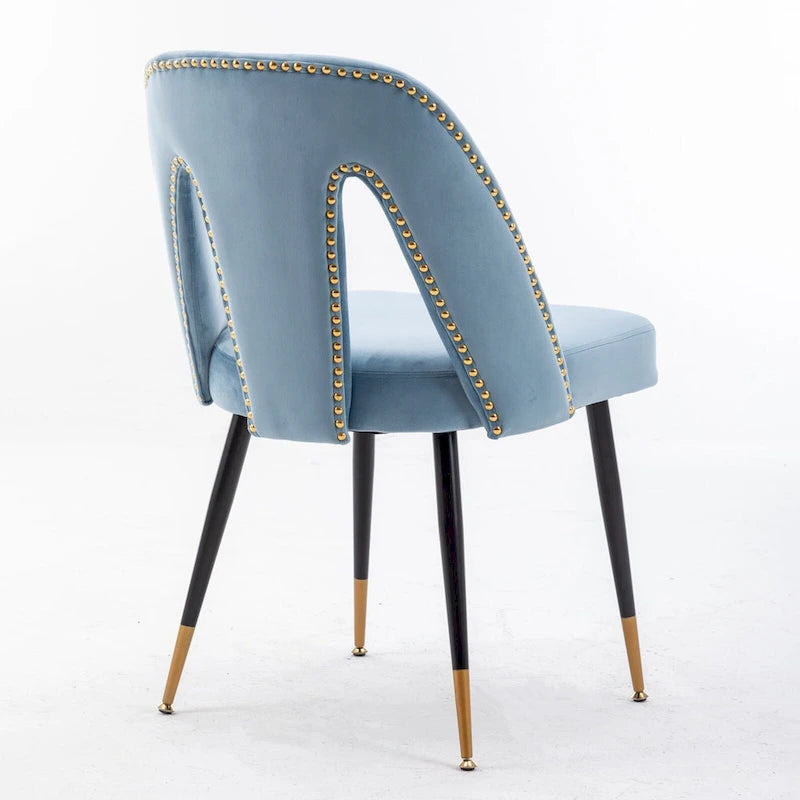 Sedie da pranzo imbottite moderne e contemporanee con borchie e gambe in metallo
