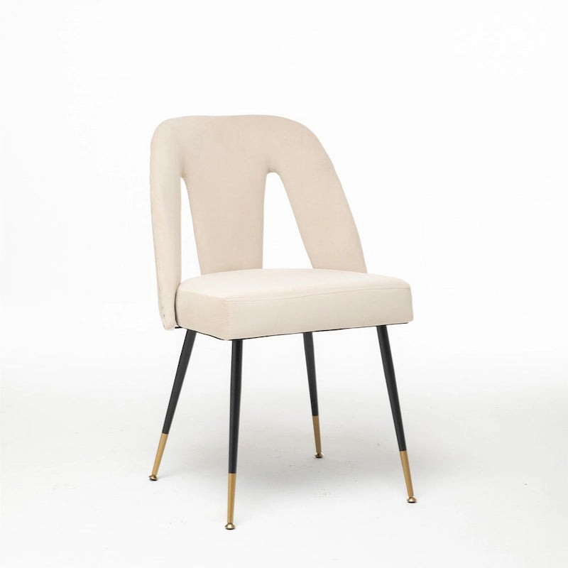 Sedie da pranzo imbottite moderne e contemporanee con borchie e gambe in metallo